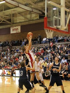 LaCasse Rebounds (Abebe) IMG_4702